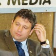 Gherghe – profil de campion &nbsp; Dacã în politicã s-ar oferi medalii pentru fente, fandãri, piruete, joc de picioare, driblinguri – în mod sigur Gherghe ar deveni campion judeţean, dacã...