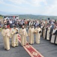 În amintirea rugãciunilor şi minunilor fãcute de Sfântul Nicodim pe plaiurile Mehedinţiului, pe vremea când erau bântuite de ciumã, dreptslãvitorii creştini se adunã an de an la Ciumarca satului Godeanu....