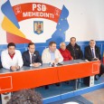 Un an de traseism victorios    Uite aşa, încet-încet, a trecut un an de guvernare localã marca USL. Atât PSD, cât şi PNL şi PC şi-au pus oamenii pe funcţii....