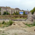 Piciorul Podului lui Traian, înconjurat de mizerie şi nepãsare Drobeta – Turnu-Severin, municipiul cãruia i se mai spune şi poarta latinitãţii, deţine unul dintre cele mai importante mãrturii ale istoriei noastre bimilenare, Piciorul Podului construit de Apollodor din Damasc....