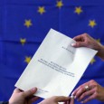 Cum ne aflãm încã în plinã campanie electoralã, chiar dacã nu este una prea agitatã, apariţia şi confruntarea sondajelor de opinie face parte din firescul unei astfel de situaţii. În...