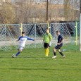 Semne de slãbiciune, la Cujmir În penultima etapã a Ligii a IV-a, CS Minerul Mehedinţi a remizat pe terenul modestei Viitorul Cujmir. A fost ultimul meci înainte de baraj pentru echipa antrenatã de Cristian Boboescu,...