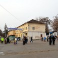 Spunea cineva de prin cartier cã nu a mai votat de mult şi cã de data asta e decis sã meargã la vot din nou, sã le arate lor, de...