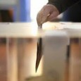 Am tot încercat sã înţeleg ce aş câştiga eu, ca simplu locuitor al acestei ţãri, dacã îmi dau votul pentru viitorul prezidenţiabil. Ce câştig eu, ce câştigã România în urma...