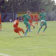 Dupã înfrângeri pe linie în primele trei etape, juniorii B de la ASFC Frontiera Drobeta au obţinut primul punct în Campionatul Naţional Republican de Fotbal. Pe Stadionul Termo, elevii lui...