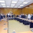 Mã nepoate, când îşi dã nerodu de Sucã cu presupusu, e bine sã-ţi iei mãsuri de precauţie. E bine sã iei mãsuri, sã-i aplici metoda a treia, a doua şi...