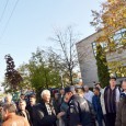 Apropierea celui de al doilea tur de scrutin al alegerilor prezidenţiale a rupt efectiv România în douã ţãri diametral opuse ca opţiune politicã, douã Românii care se vor confrunta pe...
