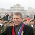 A trecut şi Ziua Naţionalã şi românii prezenţi au servit aceeaşi fasole cu cârnaţi pentru cã de mult ciolanul a fost confiscat de politicieni. Problema e cã alimentarea popularã gratuitã...