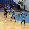 Publicul severinean n-a scos Craiova din crizã Încurajatã doar de 300 de severineni, SCM Craiova a pierdut meciul disputat sâmbãta trecutã, în Sala Polivalentã, cu “U” Cluj, scor 26-29, în etapa a XX-a a Ligii Naţionale de...
