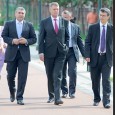Misiune imposibilã la Cotroceni Stupoare la Cotroceni. Nu: doar putoare! O mare putoare, care în loc sã fie germanã este de cel mai pur românism. Este de un românism feroce. Aproape cã nici...