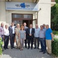 Consiliul Judeţean Mehedinţi a depus cerere de finanţare pentru asfaltarea a peste 112 kilometri de drumuri judeţene Noi proiecte pentru modernizarea infrastructurii din judeţul Mehedinţi intrã în linie dreaptã. Consiliul Judeţean Mehedinţi a depus miercuri, 1 iunie 2016, la Agenţia de Dezvoltare Regionalã Sud-Vest Oltenia, în...