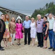 Sucã şi pregãtirile de iarnã, culisele unei majoritãţi trunchiate şi povestea demisiei lu nea Gherghe Muicãããã, mare e temperatura şi mare e şi cãderea unora de pe unde sã urcaserã. Pã da, cã nu le mai ajungeai la nas, de deştepţi ce sã credeau, da...
