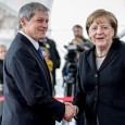 Politicianul Cioloş Dacian Cioloş a anunţat o creştere economicã de 4,6% în anul 2016, însã nimeni nu ştie pe ce mãsuri se bazeazã aceastã creştere economicã şi cum este calculatã. Are în...