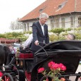                * Penibilul închipuit cu muci în frezã din fruntea Federaţiei Române de Fotbal nu vrea sã se dea plecat de acolo. Nu a fãcut-o, cum ar fi fost de...