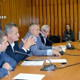 Primarul municipiului Drobeta Turnu Severin, Marius Screciu, a precizat, cã demersurile pentru asigurarea agentului termic în aceastã iarnã se apropie de final, iar severinenii vor avea cãldurã şi apã caldã,...