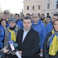 Viceprimarul liberal al municipiului Drobeta Turnu Severin, Daniel Cîrjan, a ales sã facã o ineditã conferinţã de presã în aer liber, miercuri, 30 noiembrie 2016, lângã Fântâna Cineticã din faţa...