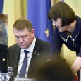                Este clar cã oricum ai da-o – politicienii, candidaţi sau nu, membri de partid sau nu, au puţine şanse sã constituie o nouã guvernare fãrã cel puţin o alianţã...