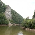 Clisura Dunãrii, cea mai importantã zonã turisticã din sud-vestul României, face turism fãrã toalete. În zona Mraconia, acolo unde existã Chipul lui Decebal sculptat în munte sau în Golful Dubova,...