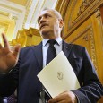 Liviu Dragnea vrea şi el sã se rãcoreascã şi l-a prestat constant în ultimele douã sãptãmâni pe ministrul Justiţiei sã îi prepare un şpriţ cu magistraţi supravegheaţi de serviciul din...