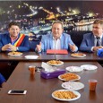    Liviu Mazilu, senator PSD de Mehedinţi a inaugurat azi, cabinetul parlamentar din municipiul Orşova. La eveniment au participat Aladin Georgescu, preşedintele PSD Mehedinţi, deputatul PSD Alexandru Bãlãnescu, Ionicã Negru,...
