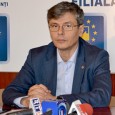 Deputatul PNL de Mehedinţi, Virgil Popescu, aduce acuzaţii grave conducerii Inspectoratului Şcolar Judeţean Mehedinţi, ca reacţie la recentele scandaluri privind desfiinţarea mai multor clase de la liceele din judeţ. Deputatul...