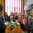                Campania „Cãrţile fac din copii : Doneazã şi tu o carte” s-a încheiat în comunele Punghina şi Oprişor din judeţul Mehedinţi, unde aproximativ 1000 de volume de carte au...