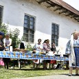                Dulce, savuros, aromat, cu stafide, nuci, brânzã, ciocolatã sau rahat, simbol al sãrbãtorilor fundamentale ale creţinismului, cozonacul este de fapt o pâine mai specialã cu o reţetã veche ce...