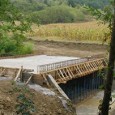                 < PRIMĂRIA COMUNEI CĂZĂNEŞTI anunţă publicul interesat asupra depunerii solicitării de emitere a acordului de mediu pentru proiectul „Construire podeţ în sat Păltinişu, comuna Căzăneşti, judeţul Mehedinţi” propus...