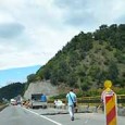                Mã nepoate, degeaba vorbim cã tot la fel sã întâmplã lucrurile pi la noi. Sã apucarã iarã sã facã liste şi sã încerce sã îl dea jos pe nea...