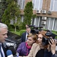 Sucã şi scandalul pesedeilor mehedinţeni, reîntoarcerea rãzboinicei di la inspectoratu’ şcolar şi bequerelii lu’ nea Traicu Mã fraţilor, nu ne mai facem bine, asta e clar. Una vorbim şi alta facem, de fiecare datã, aşa cã sã nu ne mai mirãm de ce ne ocoleşte...