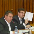 Farfuridi de Mehedinţi Preşedintele PSD Mehedinţi, Aladin Georgescu, îşi demonstreazã, încã o datã, caracterul. A semnat pe lista puciştilor anti-Dragnea, iar luni, în Comitetul Executiv, a votat pentru excluderea secretarului general, Marian...