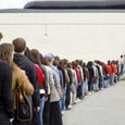 Cine îi mai voteazã? Nu ştiu ce for mondial spune cã prin 2080 România va avea o populaţie de 14 milioane de locuitori. Situaţia este cu adevãrat dramaticã, având în vedere cã din...
