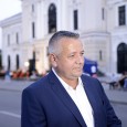 Regal muzical la Palatul Culturii „Teodor Costescu” Primãria Drobeta Turnu Severin împreunã cu Palatul Culturii „Teodor Costescu” au oferit sâmbãtã searã un concert excepţional în aer liber susţinut de Orchestra Academicã de Tineret şi Corul Academic...