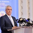                Pot scãpa partidele de baroni? Aceasta este întrebarea. Avem doar 30 de ani de democraţie şi pretenţia cã sunt 300. Nebunii din politicã au fãcut-o latã şi l-au iertat...