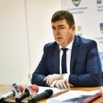 În cadrul unei conferinţe de presã, preşedintele Consiliului Judeţean Mehedinţi, Aladin Georgescu, a explicat în ce situaţie se aflã primãriile din judeţ dupã ce prefectul Cristinel Pavel a atacat în...