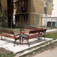                Muicã, suntem judeţ important, avem mai nou doi subprefecţi, cã probabel unu singur nu fãcea faţã, ori nu avea serviciu şi trebuia sã i sã gãseascã de lucru. Pã...