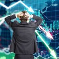 Criza economicã bate la uşã Cele mai proaste ştiri ale momentului vin dinspre Banca Naţionalã, nu dinspre zona politicului de unde nici nu ne aşteptam la altceva în afarã de contre şi acuze. BNR e...