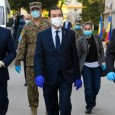 Politicienii care sunt acum la guvernare se laudã de 3 luni de zile cum au reuşit sã punã cãpãstru coronavirusului şi România sã fie una din ţãrile care au reuşit...