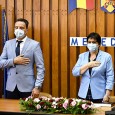 Gata, ne-am lãmurit! * În sfârşit, urmaşii Brãtienilor şi-au vãzut şi ei, cu chiu, cu vai, visul cu ochii, pohta ce-au pohtit ei – sã câştige Primãria Generalã a Capitalei şi pe...