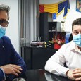                Mã fraţilor, mã mehedinţenii mei cetitori de Obiectiv, nu mai scãpãm de campaniile astea, zici cã n-ar fi afurisita asta de pandemie, de-l închiserãm pe nerodu’ de Sucã pin...