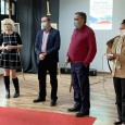 Palatul Culturii a gãzduit, miercuri, 10 februarie 2021, o expoziţie ineditã de fotografii, reprezentând conacele motrişorenilor. Evenimentul-manifest atrage atenţia asupra faptului cã aceste locuinţe, care îmbogãţesc tezaurul folcloric, sunt pe...
