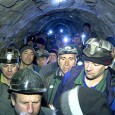 O industrie muribundã A fost o vreme în care industria minierã era la loc de cinste, nu doar la noi. Minele de cãrbune au ridicat în jurul lor oraşe, şcoli, teatre, stadioane...