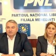 Sucã, nea edilu cu muşchi din Mehedinţi, întrecerea cu gazele, subprefectu cu ochii vineţi şi supãrarea lu nea Mazilu Mã nepoate, sã prãvãli nerodu de Sucã de râs, nu sã mai putea ridica de pe jos, cã cicã a auzit el cã al lu Zbanghiu are bubat di...