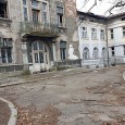 Sucã şi zburãtoarele di la Vrata, fake news-urile di la complexu energetic Oltenia, carantina di la Godeanu şi luminiţa de la capãtul portului Drobeta Mã fraţilor, mã mehedinţenii mei cetitori de Obiectiv, îl dusei pe nerodu de Sucã la câmp, la ţarã, pi la Vrata, pe la neşte rude, sã vadã şi el...